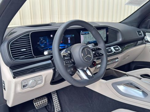 Used 2024 Mercedes-Benz GLS 63 AMG 4MATIC image 14