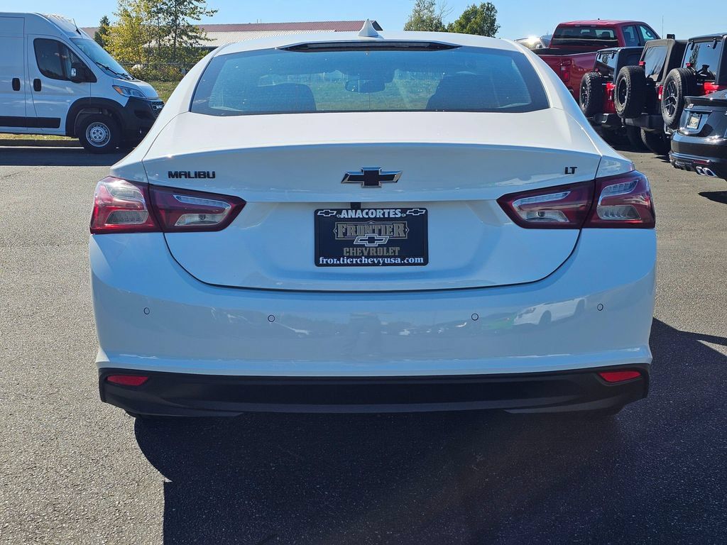 Used 2024 Chevrolet Malibu LT w/ Sport Edition FWD image 4