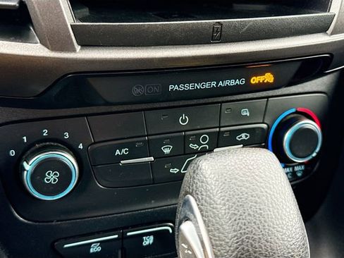 Used 2020 Ford Transit Connect XL image 14