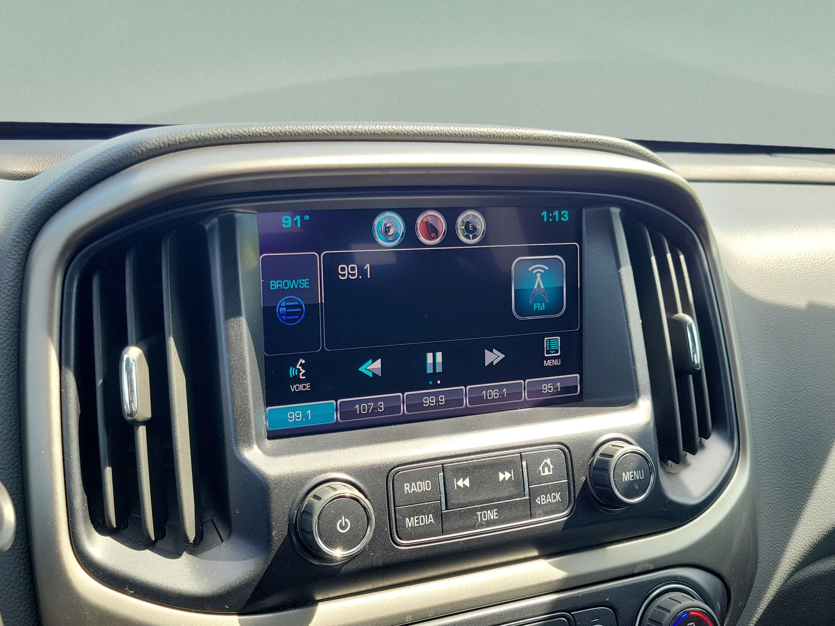 Used 2015 Chevrolet Colorado Z71 RWD image 22