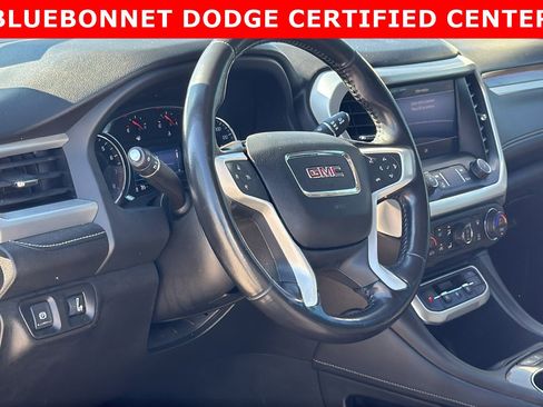 Used 2020 GMC Acadia SLE image 10
