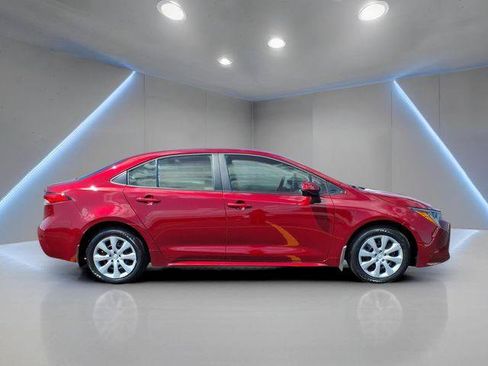 Certified 2026 Toyota Corolla LE FWD image 21