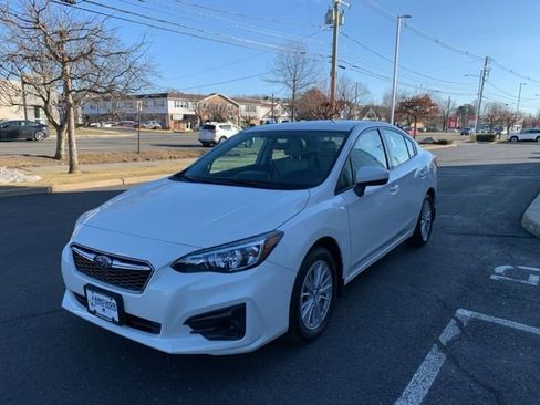 Used 2017 Subaru Impreza 2.0i Premium image 8