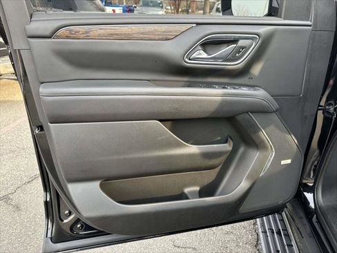 Used 2023 Chevrolet Tahoe Premier w/ Premium Package 2 image 12