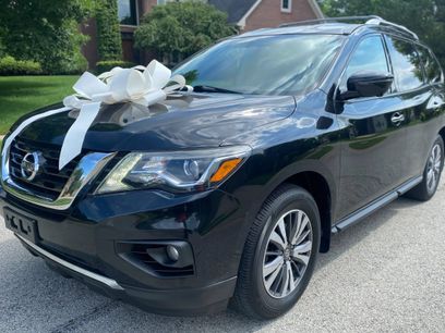 Used 2017 Nissan Pathfinder SL w/ SL Tech Package
