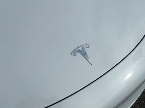 Used 2023 Tesla Model 3 Standard Range RWD image 29