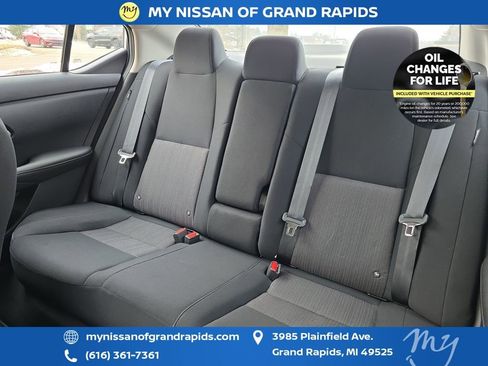 Used 2022 Nissan Sentra SV w/ Trunk Package image 37