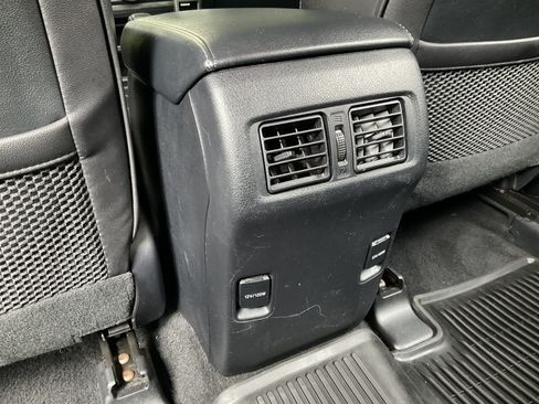 Used 2018 Toyota 4Runner SR5 Premium AWD/4WD image 36