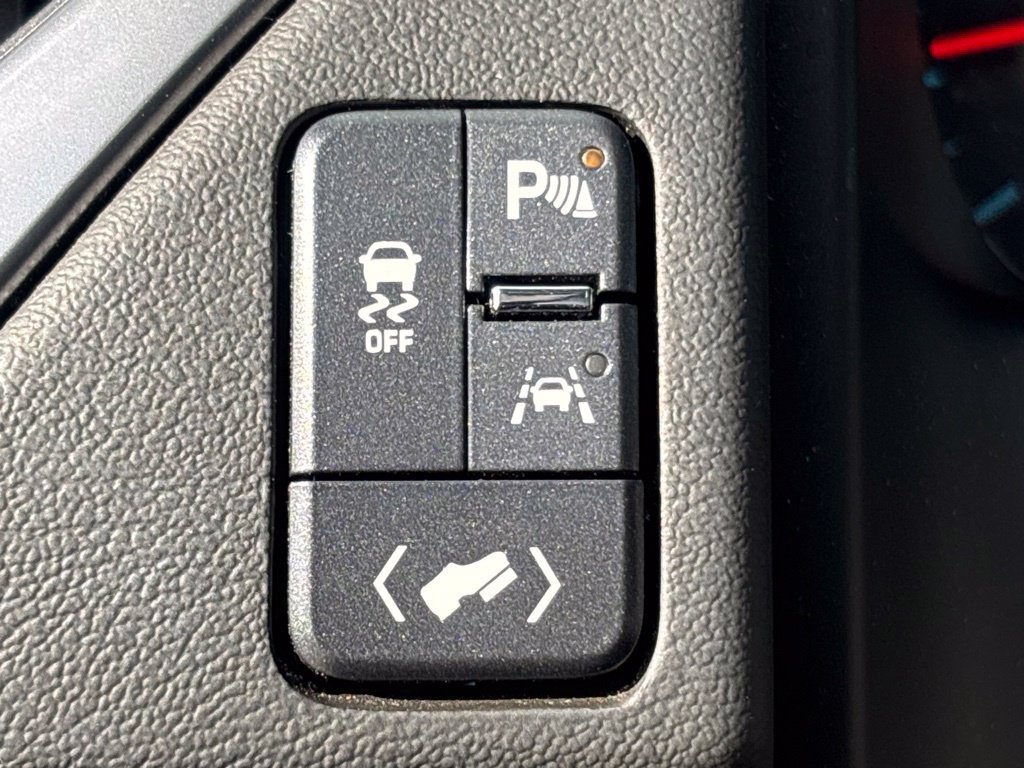 Used 2019 Chevrolet Tahoe Premier RWD image 18