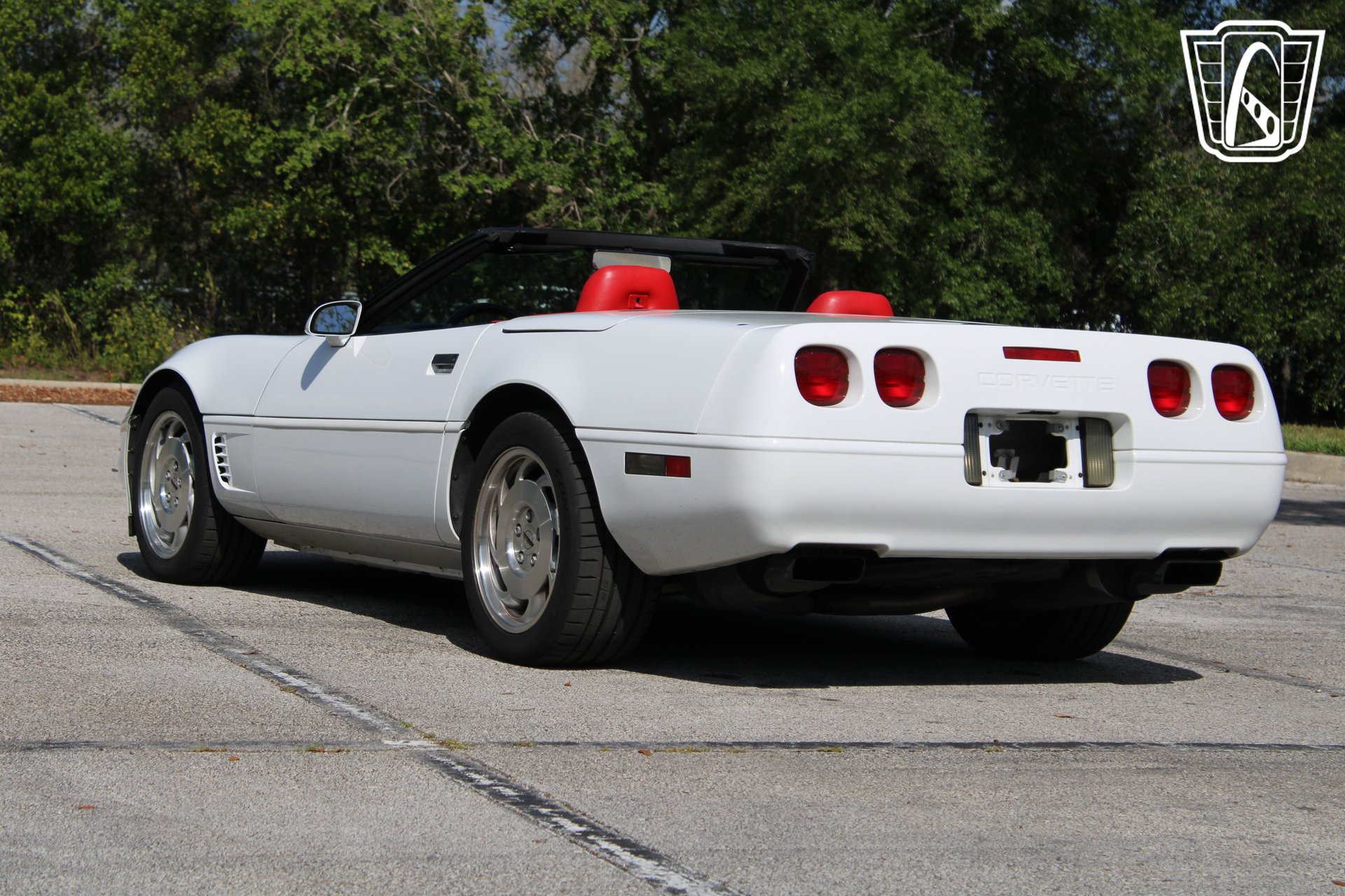 Used 1995 Chevrolet Corvette Convertible RWD image 6