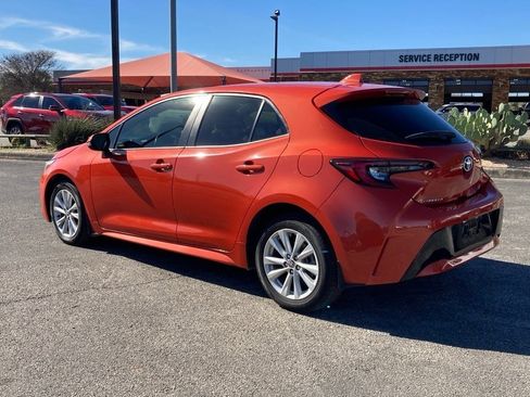 Used 2024 Toyota Corolla SE image 7