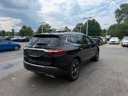 Used 2021 Buick Enclave Essence w/ Sound and Sites Package AWD/4WD image 5