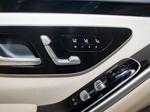 Used 2026 Mercedes-Benz S 500 4MATIC image 14