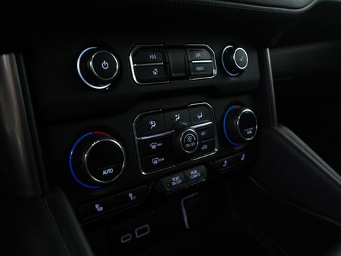 Used 2023 Chevrolet Tahoe LT image 21