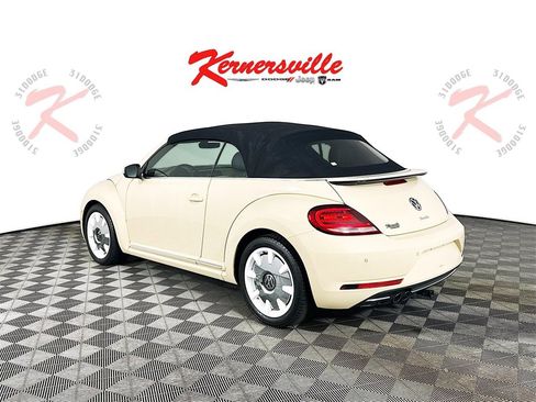 Used 2019 Volkswagen Beetle 2.0T SE image 5