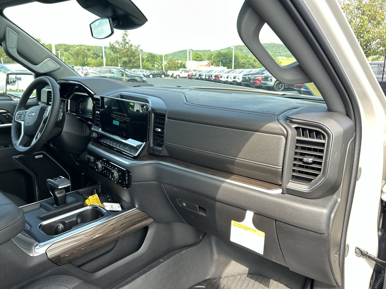 New 2026 Chevrolet Silverado 1500 RST AWD/4WD image 17