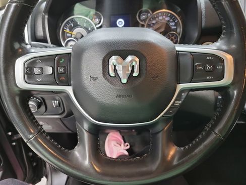 Used 2020 RAM 1500 Big Horn image 5