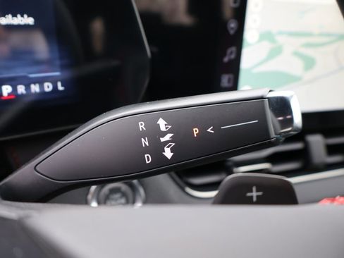 New 2026 Chevrolet Equinox RS image 17