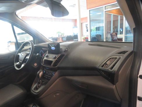 Used 2021 Ford Transit Connect XL FWD image 35