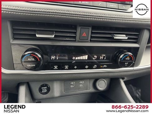 Certified 2024 Nissan Rogue SV image 24