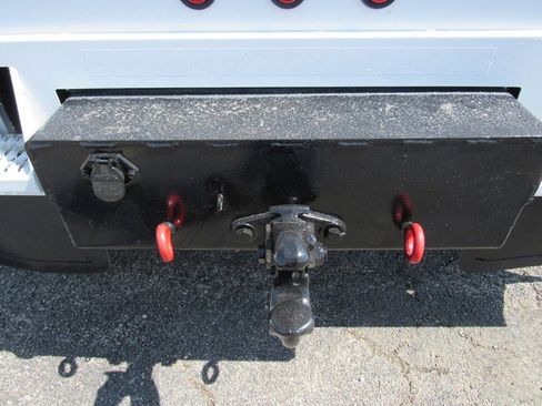 Used 2019 Ford F550 2WD Regular Cab Super Duty image 19