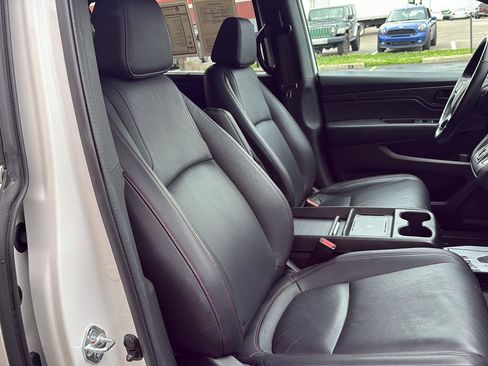 Used 2025 Honda Odyssey Sport-L image 30