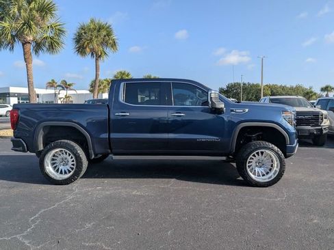 Used 2022 GMC Sierra 1500 Denali w/ Denali Reserve Package RWD image 3