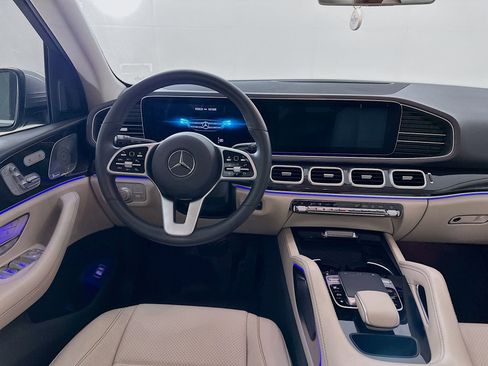 Used 2020 Mercedes-Benz GLE 350 4MATIC image 25