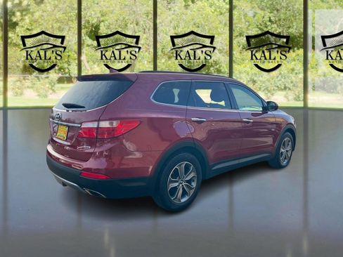 Used 2016 Hyundai Santa Fe SE image 5