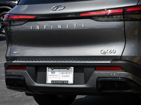 Used 2023 INFINITI QX60 Luxe w/ Performance Audio Package AWD/4WD image 30