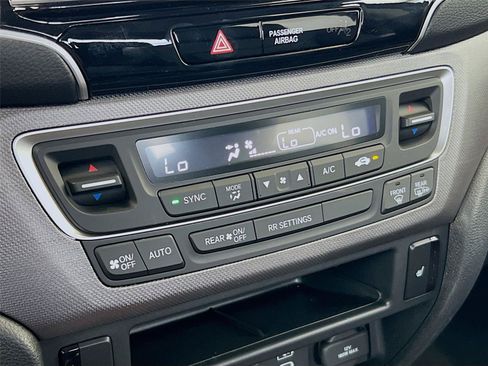 New 2026 Honda Ridgeline RTL image 9