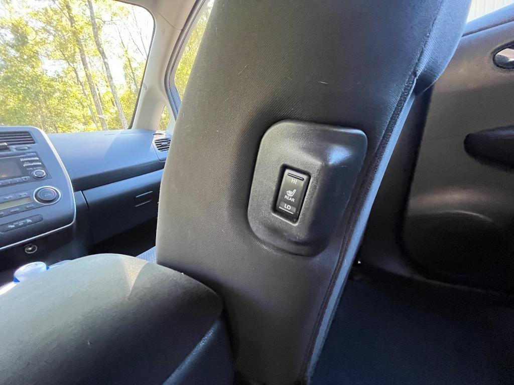 Used 2015 Nissan Leaf S w/ Charge Package FWD image 30