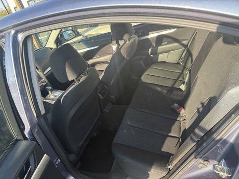 Used 2013 Subaru Legacy 2.5i Premium image 19