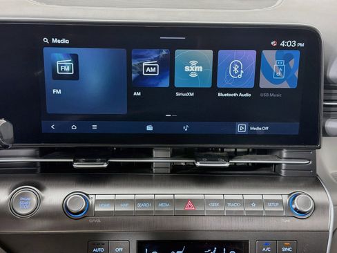 Used 2025 Hyundai Kona SEL FWD image 21