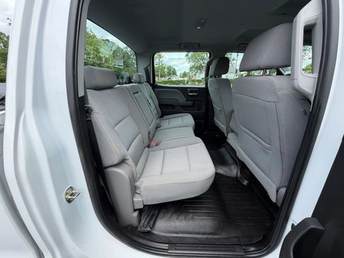 Used 2018 Chevrolet Silverado 2500 W/T w/ WT Fleet Convenience Package RWD image 16