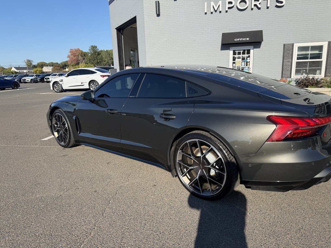 Used 2025 Audi S e-tron GT Prestige AWD/4WD image 11