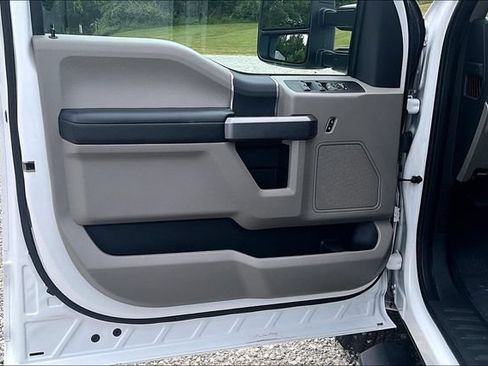 Used 2022 Ford F250 XLT AWD/4WD image 21