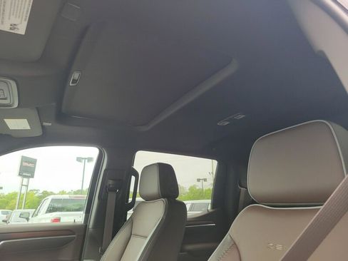 New 2026 GMC Sierra 1500 Denali AWD/4WD image 24