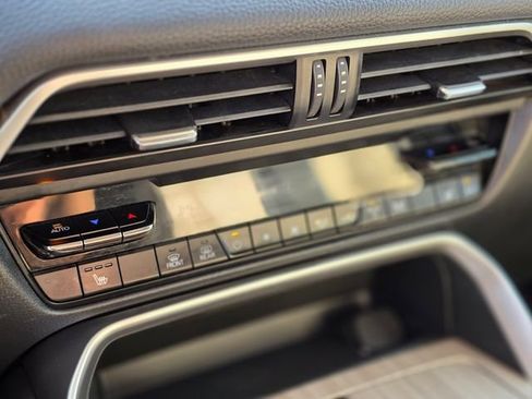 Used 2024 MAZDA CX-90 3.3 Turbo w/ Preferred Plus image 33