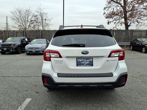 Used 2019 Subaru Outback 2.5i Limited image 5