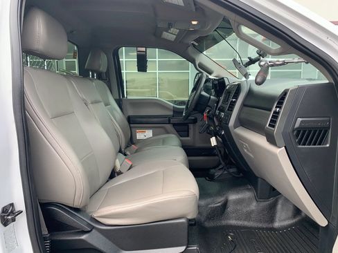 Used 2019 Ford F550 4x4 Regular Cab Super Duty image 27