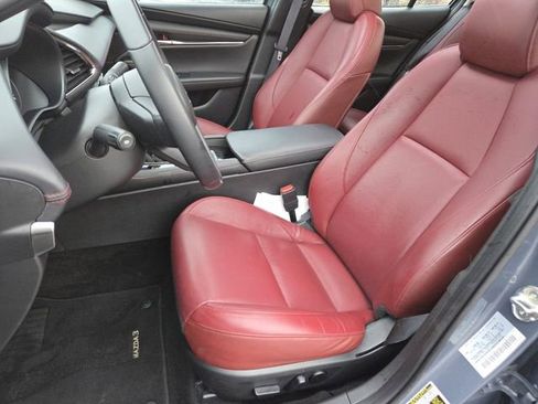 Used 2025 MAZDA MAZDA3 s image 29