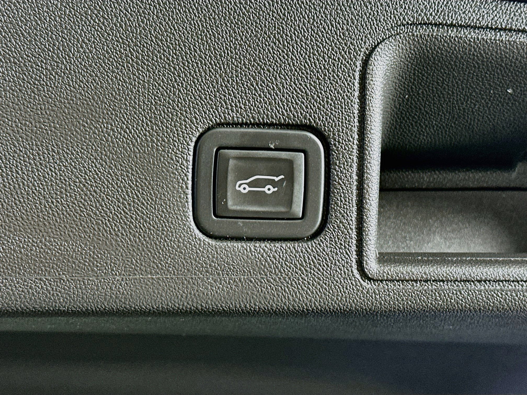 Used 2022 GMC Terrain Denali AWD/4WD image 30