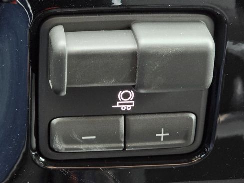 New 2026 Chevrolet Silverado 3500 LTZ w/ LTZ Convenience Package image 8