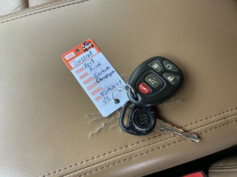 Used 2013 Buick Enclave Premium w/ Trailering Provision Package image 8