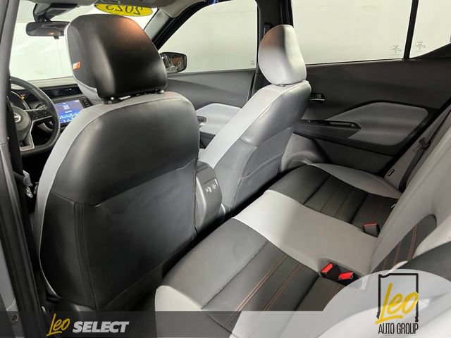 Used 2023 Nissan Kicks SR w/ SR Premium Package FWD image 18
