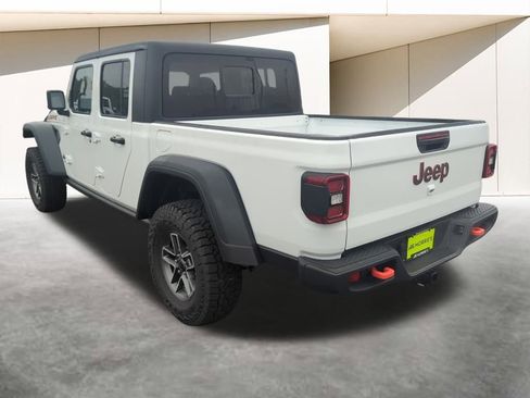 New 2025 Jeep Gladiator Mojave w/ Convenience Group image 5