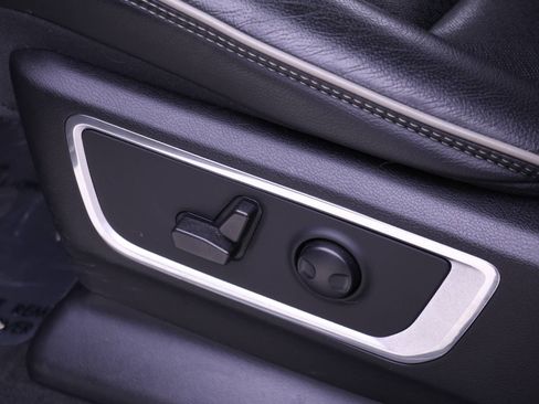 Used 2022 RAM 1500 Laramie image 15