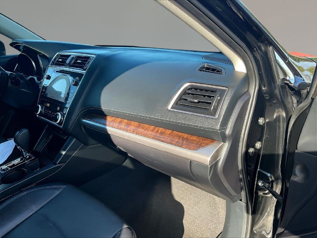 Used 2018 Subaru Outback 2.5i Limited AWD/4WD image 24
