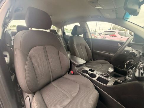 Used 2016 Kia Optima LX w/ LX Convenience Package FWD image 21